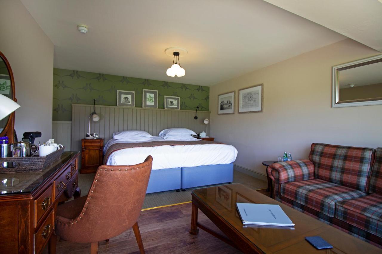 The Groes 4*